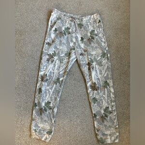 Abercrombie Camo joggers